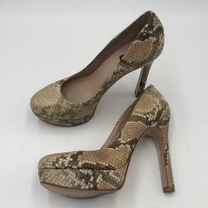 Joan & David Daquella Platform Heels